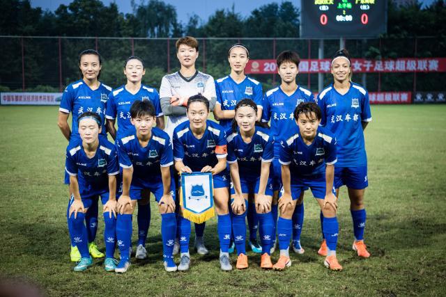 TA记者：米堡接近200万美元签下美国中场伯哈尔特，他合同剩半年
